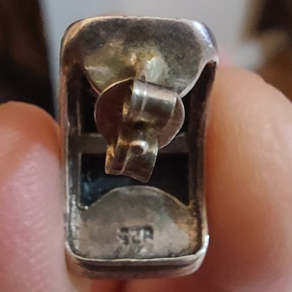 Channel real stealing silver earings.added more pictures.ALL MOST TIME 2 GO - Picture 5 of 8